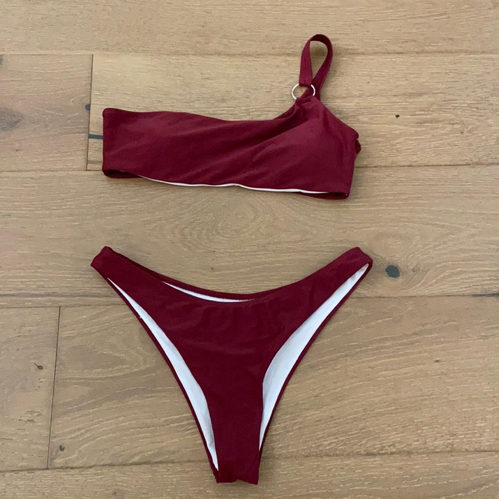 MEDIUM BURGUNDY ONE SHOULDER SHEIN BIKINI